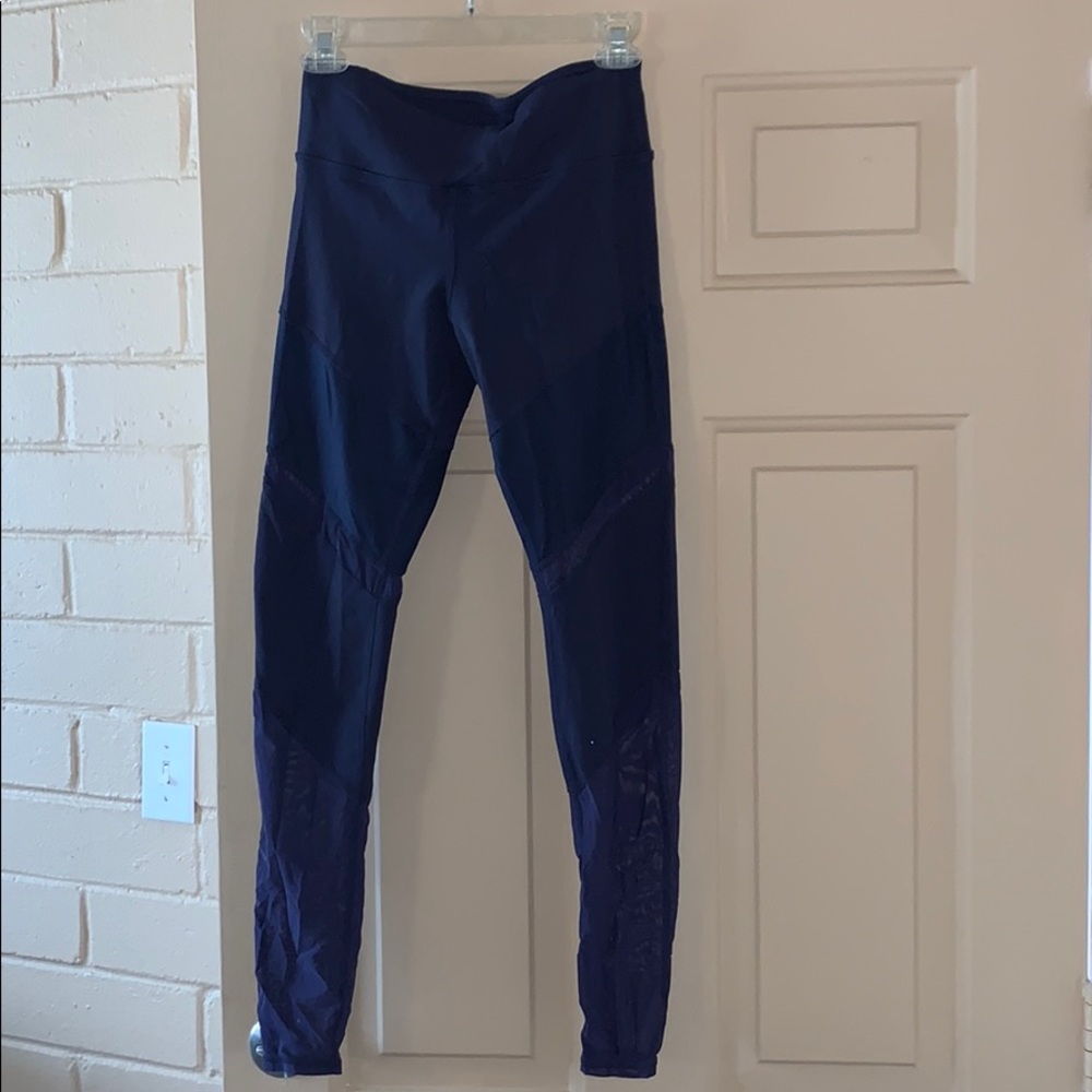 Mesh dark blue alo leggings